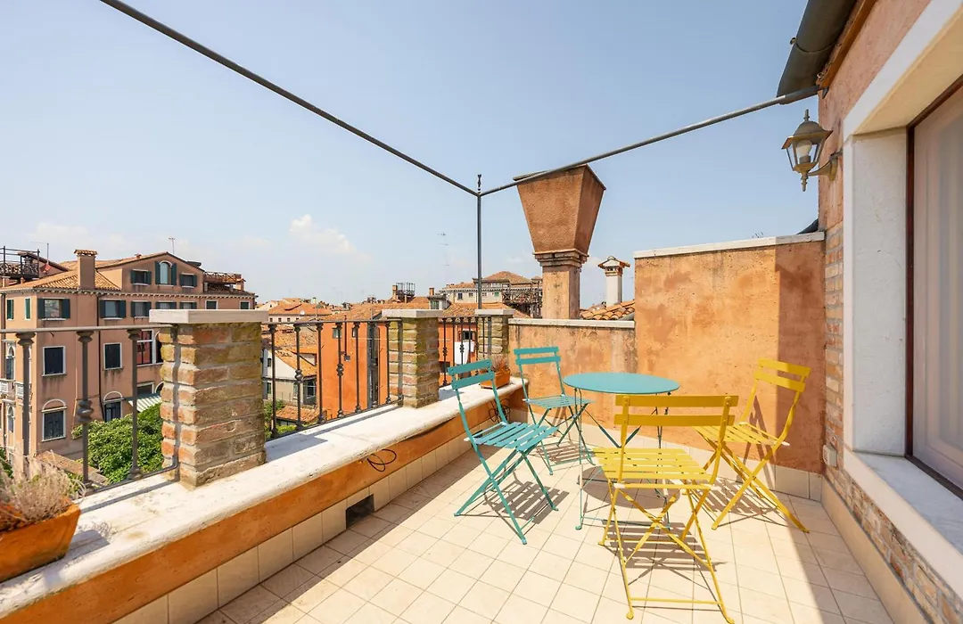 Luxury Penthouse With Terrace-1